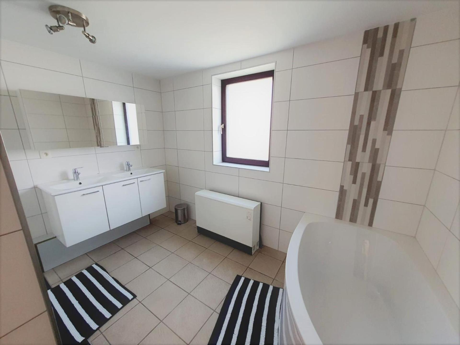 Maison De Vacances Situee Entre Liege, Tongres Et Vise Slins Exteriér fotografie
