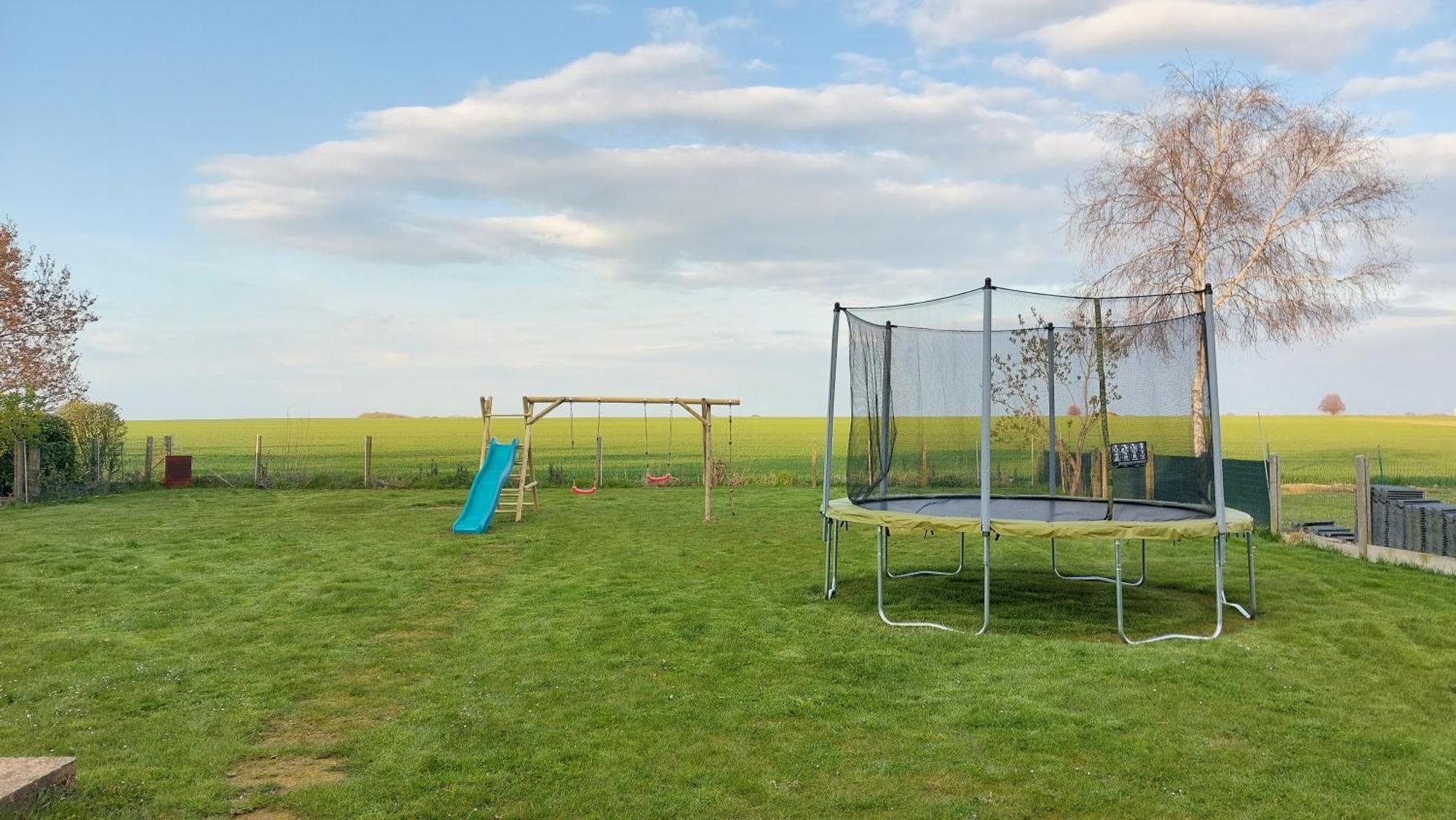 Maison De Vacances Situee Entre Liege, Tongres Et Vise Slins Exteriér fotografie